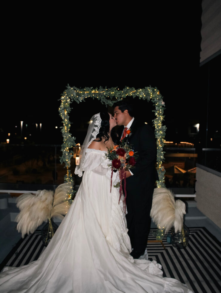 Evening and night weddings in Orange County with same-day legal marriage services available.