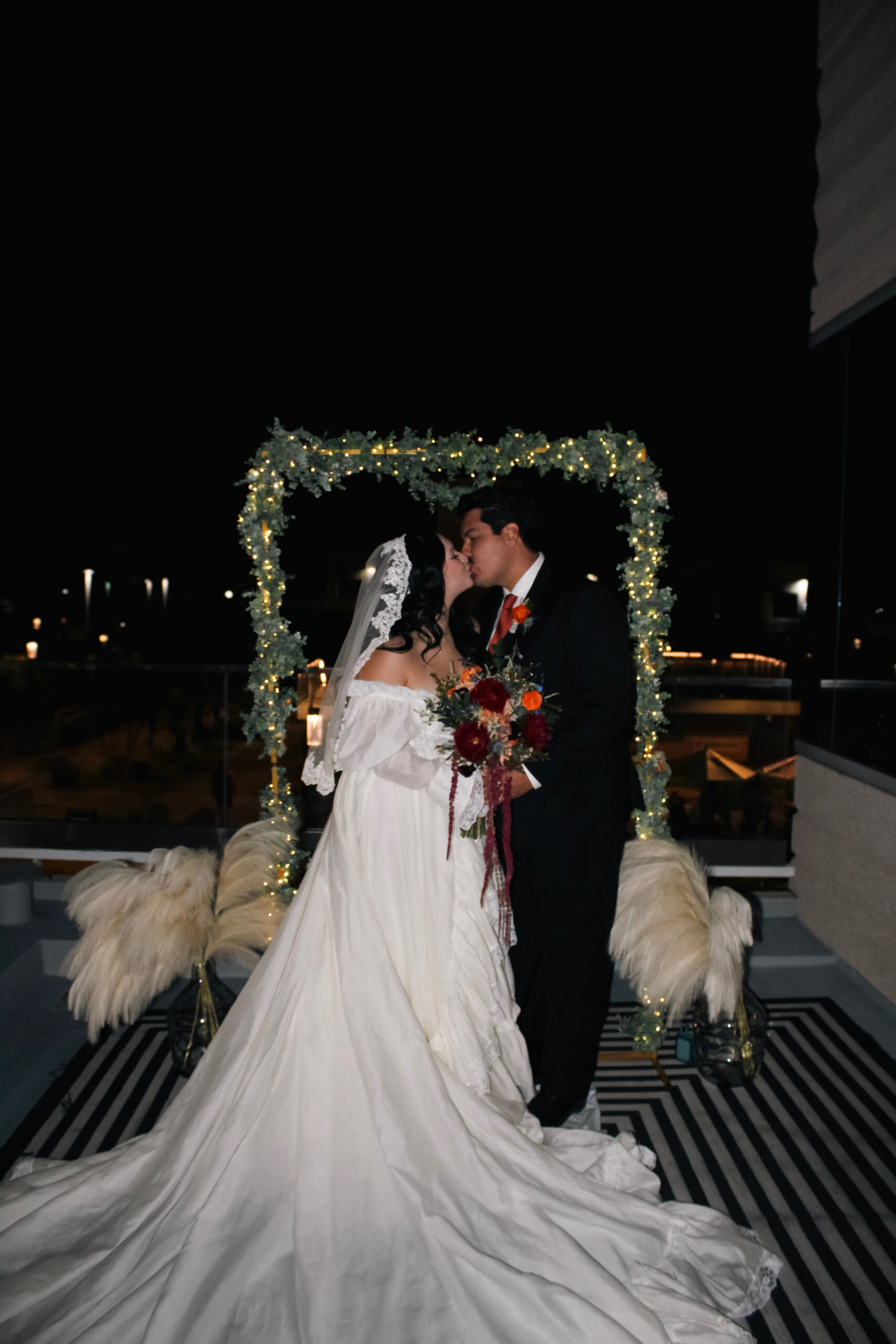 Evening and night weddings in Orange County with same-day legal marriage services available.